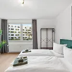 Premium Quartier One - Ideal Fuer Familien & Teams, 5 Zimmer, 2 Parkplaetze Appartement Halle (Saale)