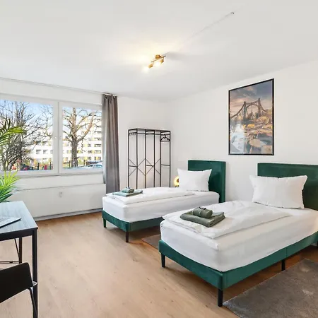 Halles Premium Quartier - One - Mit 5 Für Familien&gruppen, 2 Parkplätze Apartamento