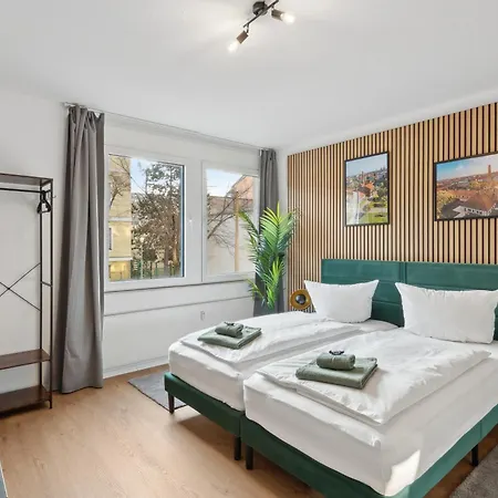 Premium Quartier One - Ideal Fuer Familien & Teams, 5 Zimmer, 2 Parkplaetze Halle (Saale)