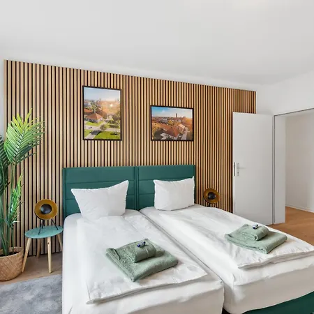 Premium Quartier One - 5 Bedrooms, 2 Parkplaetze, Fuer Familien & Teams
