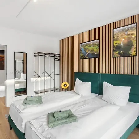 Lägenhet Premium Quartier One - 5 Bedrooms, 2 Parkplaetze, Fuer Familien & Teams