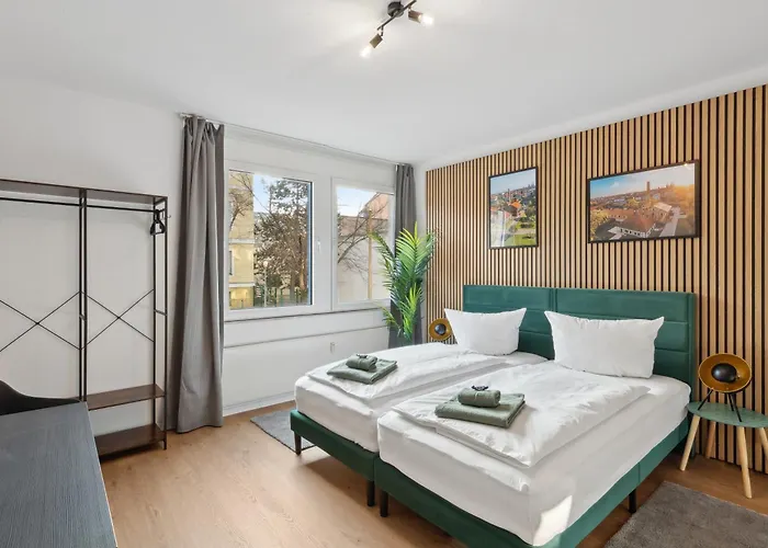 Premium Quartier One - Ideal Fuer Familien & Teams, 5 Zimmer, 2 Parkplaetze Halle (Saale)