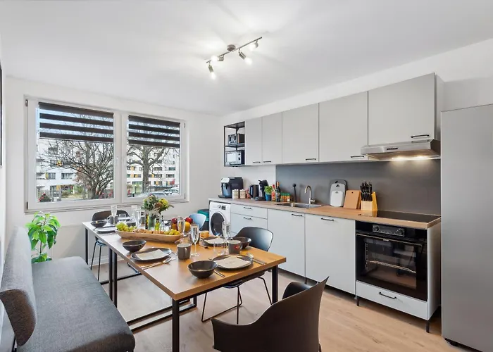 Appartement Premium Quartier One - Ideal Fuer Familien & Teams, 5 Zimmer, 2 Parkplaetze Halle (Saale)